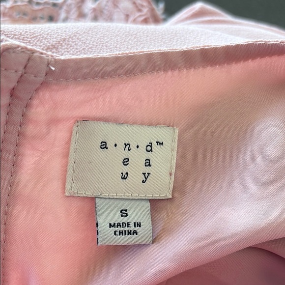 A New Day Pink Tunic with Relaxed Fit and Lace Pattern - Picture 2 of 11